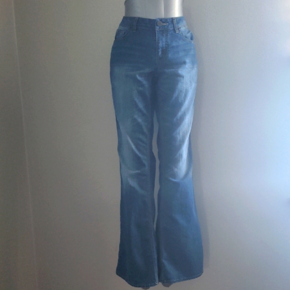 New York & Company Denim Curvy Flare Blue Jeans 6